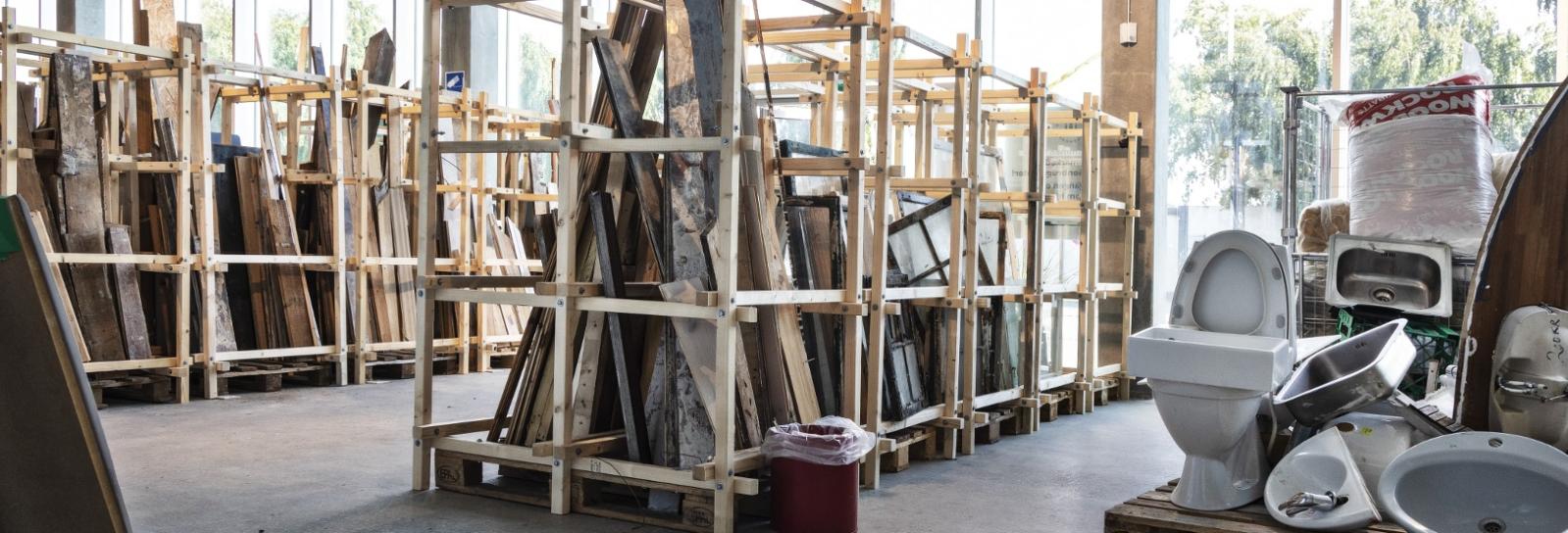Billede af genbrugs byggematerialer